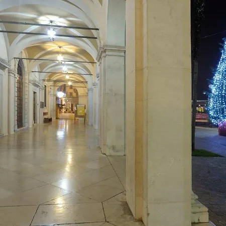 Antico Palazzo Signorile Saló
