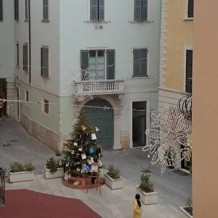 Antico Palazzo Signorile Apartamento