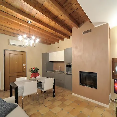 Apartamento Antico Palazzo Signorile Saló