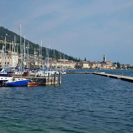 Antico Palazzo Signorile Apartamento Saló