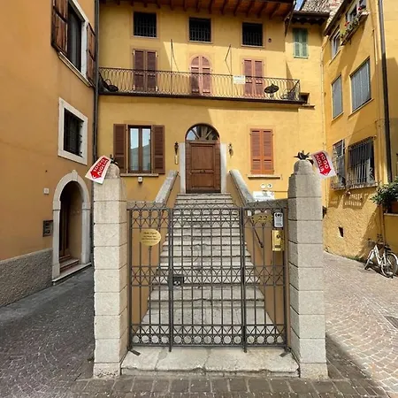 Antico Teatro Signorile *