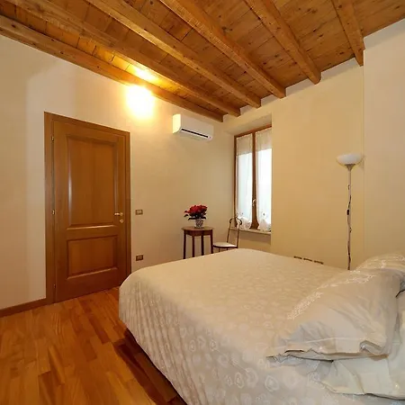 Antico Teatro Signorile *
